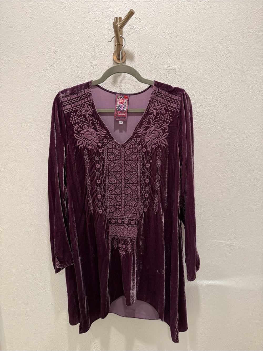 Embellished Velvet V-Neck Tunic Top - Plum